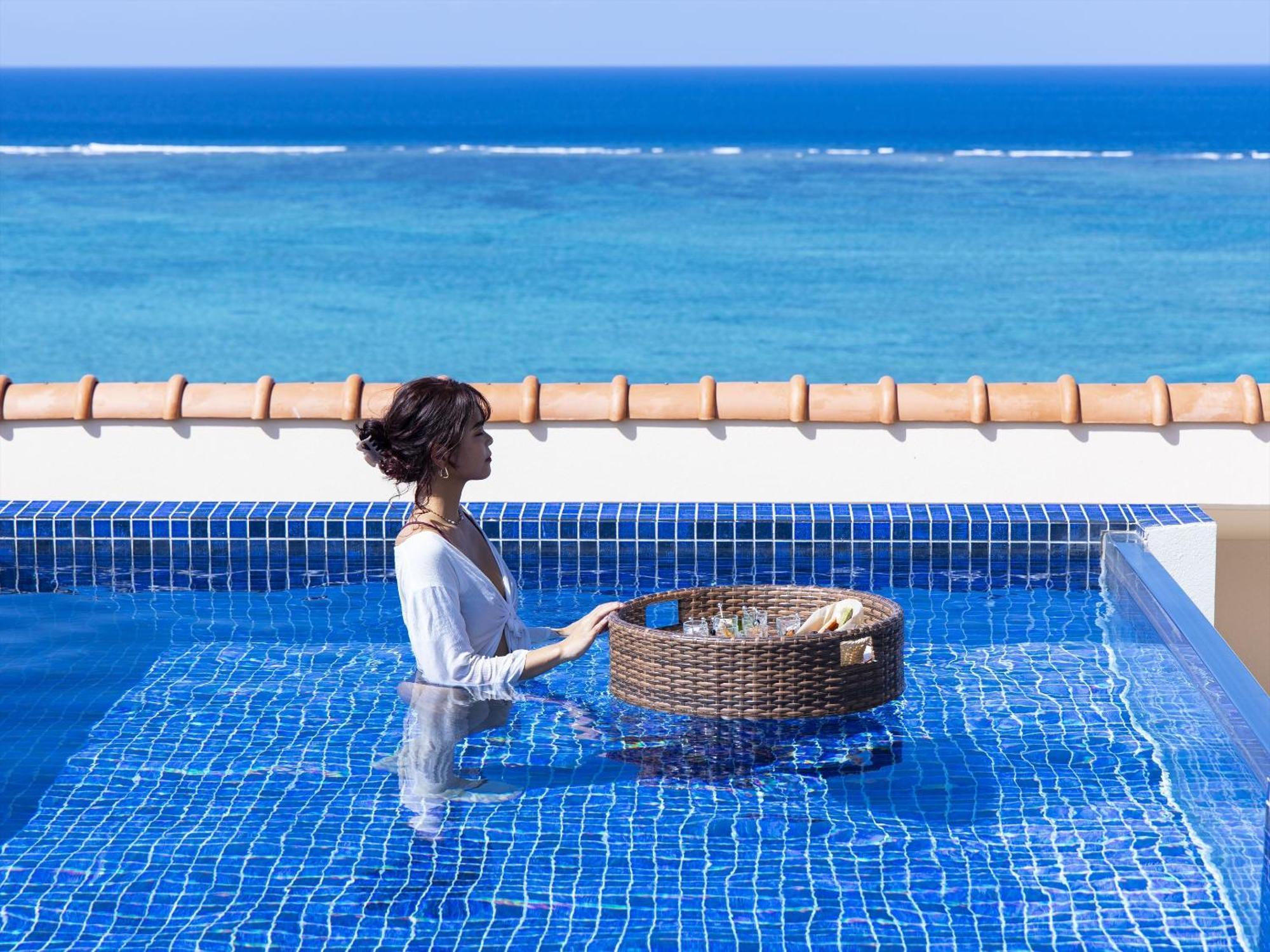 Aquasense Hotel & Resort Онна Екстериор снимка