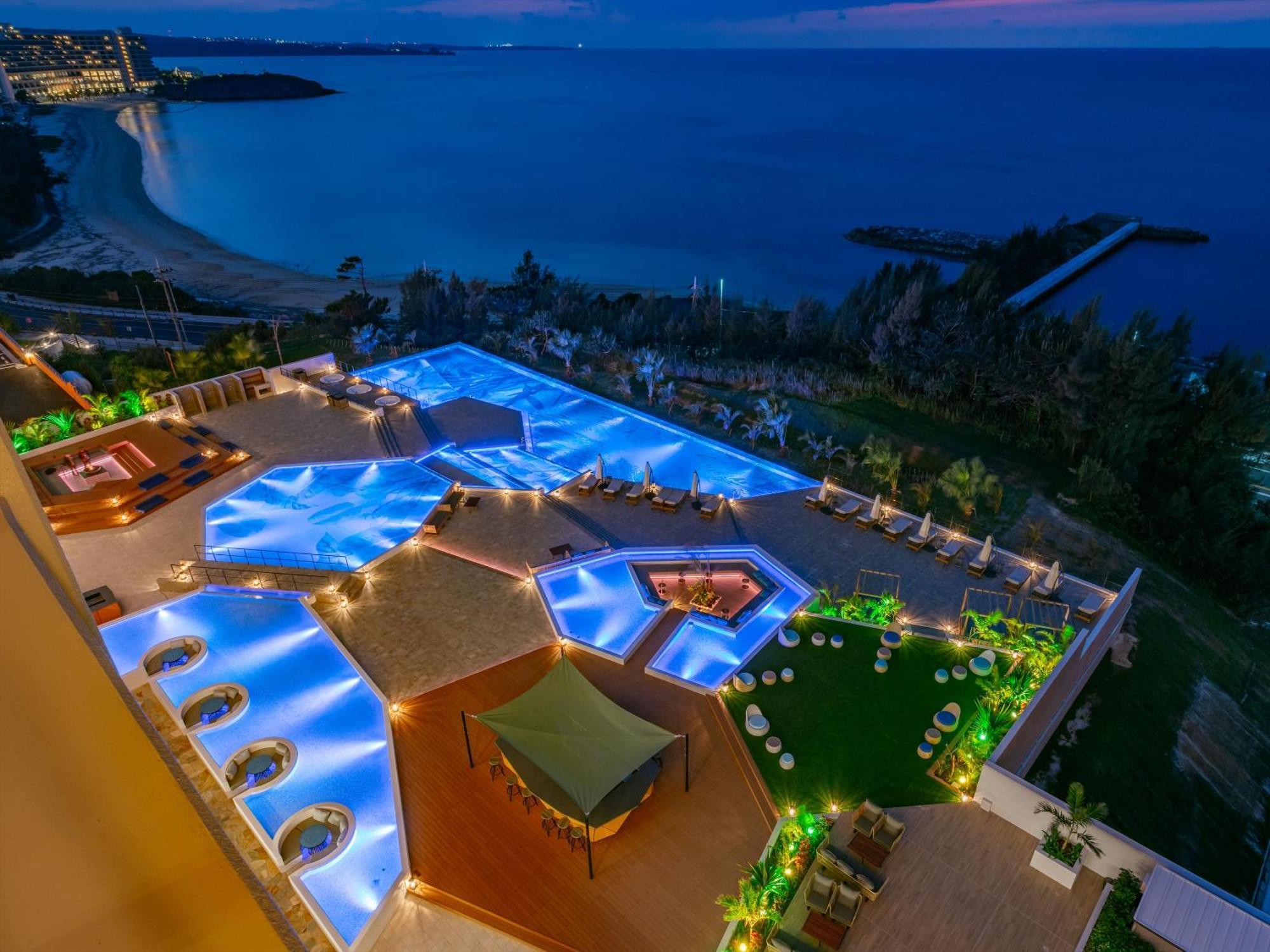 Aquasense Hotel & Resort Онна Екстериор снимка